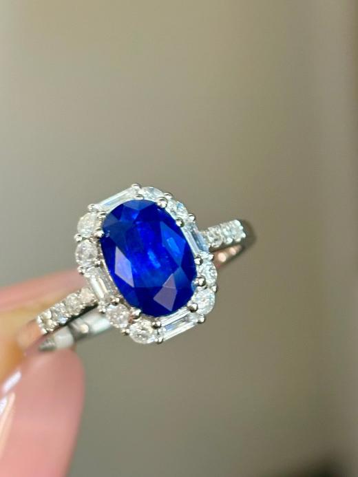 2.1克拉皇家蓝蓝宝石戒指 商品图4