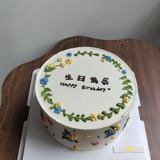 奶油霜淡雅小花蛋糕 商品图2