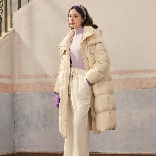 【暖冬内购】两三事热烈相拥2024冬季新款简约可拆卸连帽羽绒服女中长款外套 商品图3