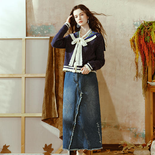 两三事梵高文艺光影之骏2024冬季新款刺绣毛边牛仔高腰半身裙长裙 商品图1