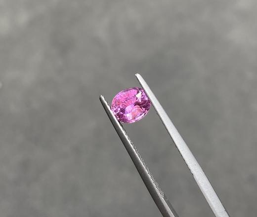 1.05克拉 无烧帕帕拉恰 商品图0