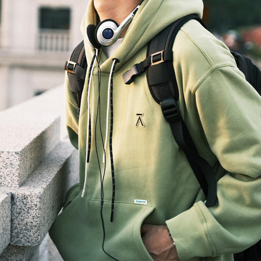 【十一破价福利】ACMEITEM爱棵米 亲子加绒连帽卫衣保暖亲肤柔软宽松透气加厚男女GAF3310080G/GAF3310081G 商品图1