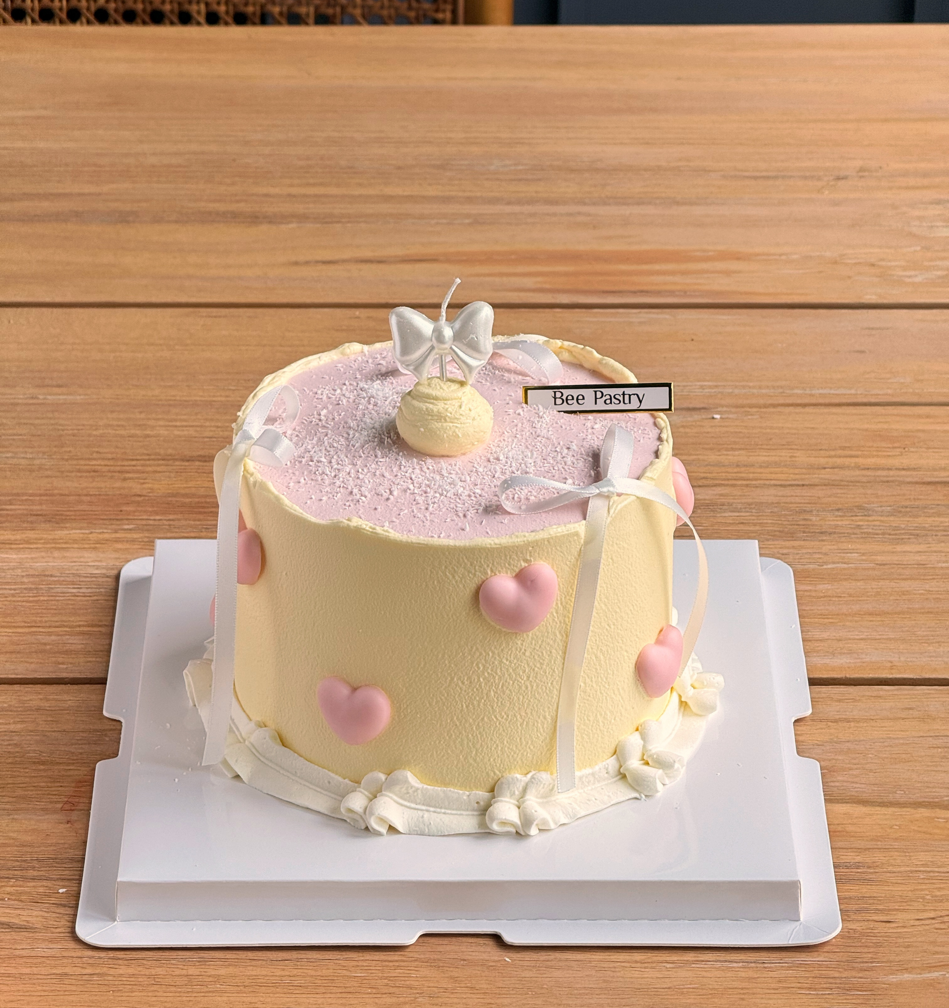 简约小蝴蝶蜡烛蛋糕 n 