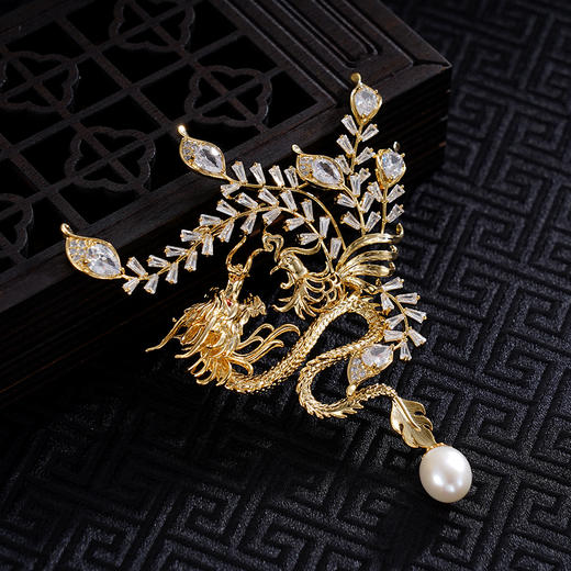 子佩集珍珠胸针【XXXZ218】龙图腾生肖镀金2410 商品图1