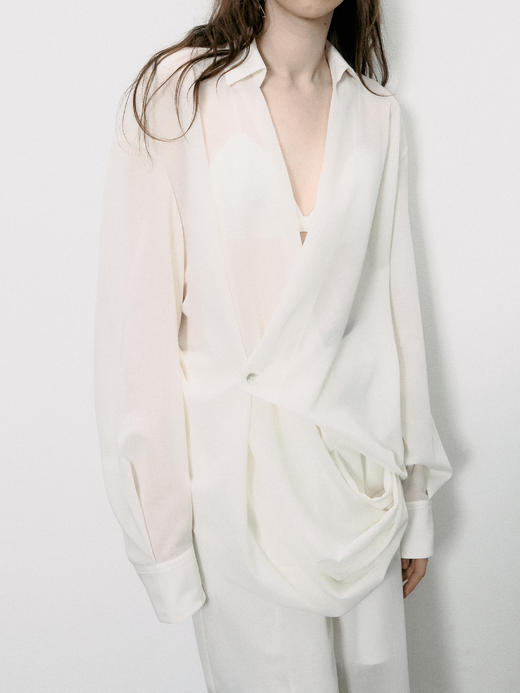 TU｜C05AW24-BL02- 荡领衬衫 [ WT00 / 黑BK00 ] 商品图5