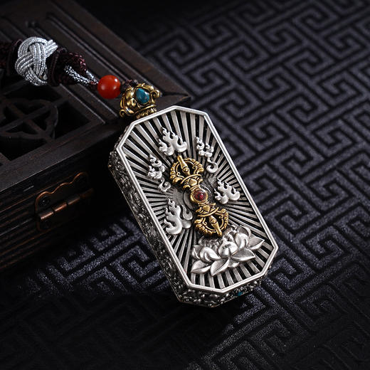 子佩集S999银【金刚杵】手把件【SBJ941】纯银手把件(可转动)六字真言仿古镀金2410 商品图2