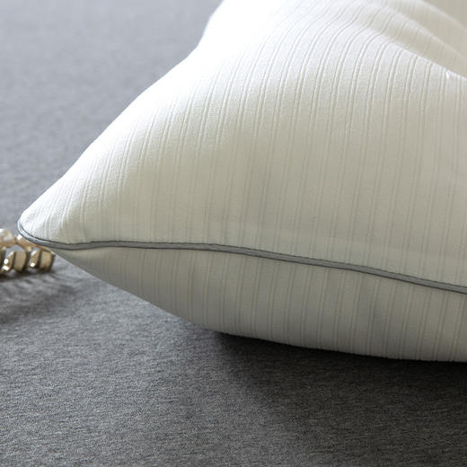 【百富精选】优享草本植物枕 商品图2