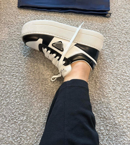 1020-3 原材百分百 怕打 内外全皮 超轻IP厚底 系带板鞋 轻盈缓震回弹 商品图8