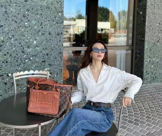 驴家NEVERFULLINSIDEOUT中号手袋（HH） 商品图7