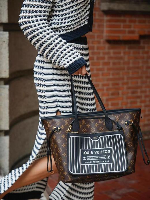 驴家NEVERFULLINSIDEOUT中号手袋（HH） 商品图6