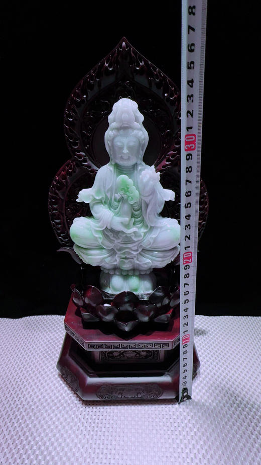620459翡翠摆件【观音】 商品图1
