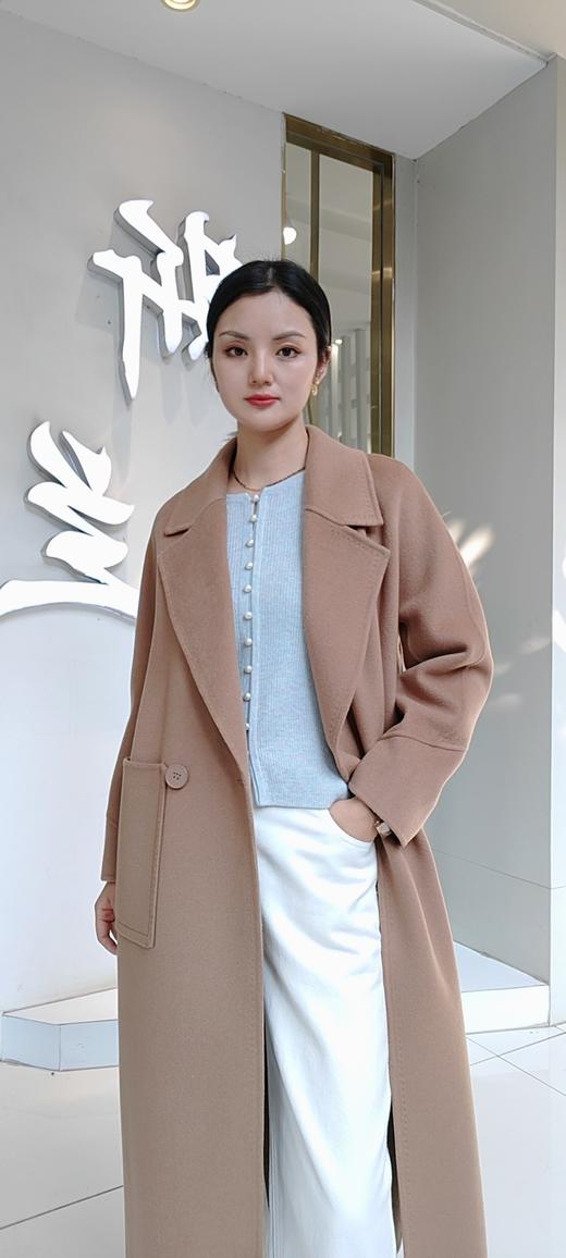 485990时尚气质款珍珠扣山羊绒开衫 商品图3