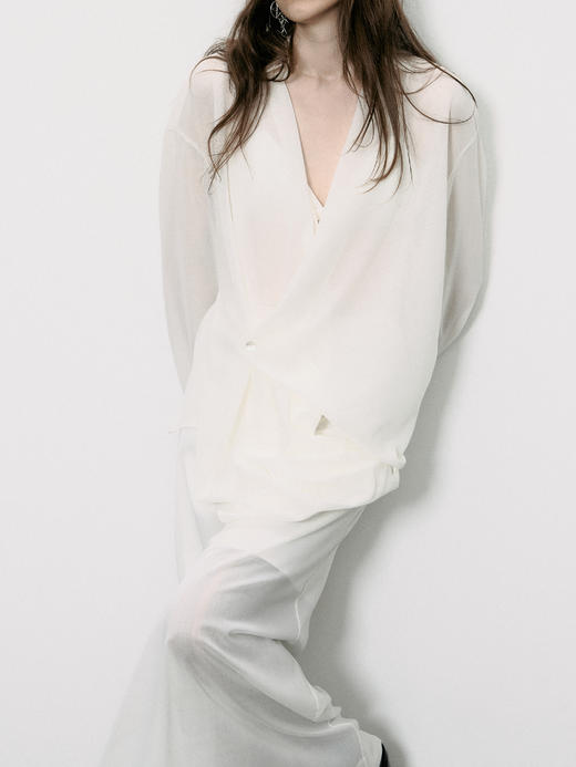 TU｜C05AW24-BL02- 荡领衬衫 [ WT00 / 黑BK00 ] 商品图11