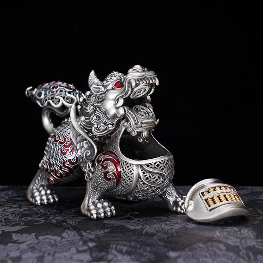 子佩集S999银【麒麟献瑞】摆件【BJ898】纯银小摆件(算盘肚子可打开)2410 商品图2