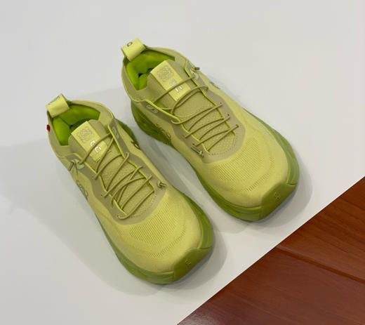 昂跑。休闲运动鞋。白色 黑色。运动鞋码36至45自己备注颜色号码。 商品图9