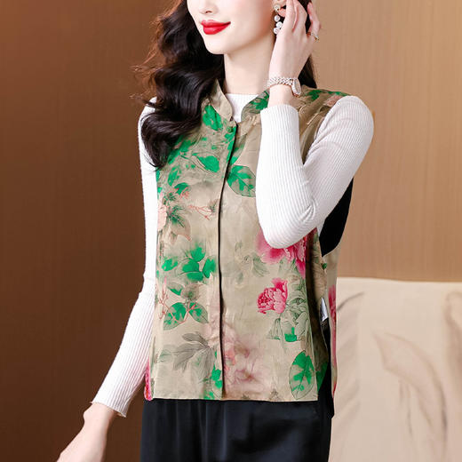 KQL353H9585 2024秋冬新款新中式穿搭仿真丝马甲背心女无袖外搭桑蚕丝国风上衣 商品图2