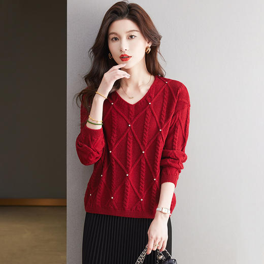CC-27-24167红色气质毛衣好看钉珠V领打底衫女上衣潮2024新款秋冬季针织衫 商品图0