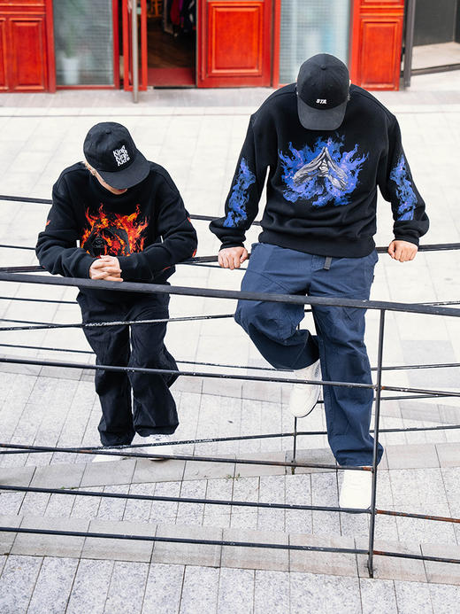 BK2024秋季红蓝火焰套头圆领长袖卫衣 商品图0