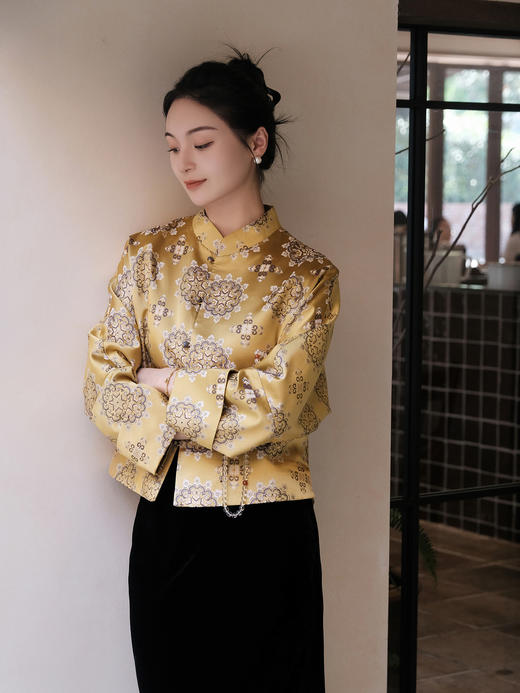 盛唐婧| 新中式团圆宋锦对襟外套 商品图1