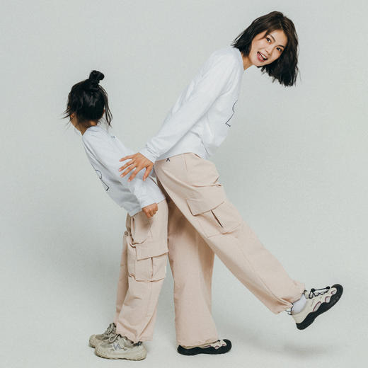 【品牌直发-降价福利】ACMEITEM爱棵米 户外亲子抓绒工装长裤防泼水宽松可调节裤子男女GAF3020903G/GAF3020899G 商品图1