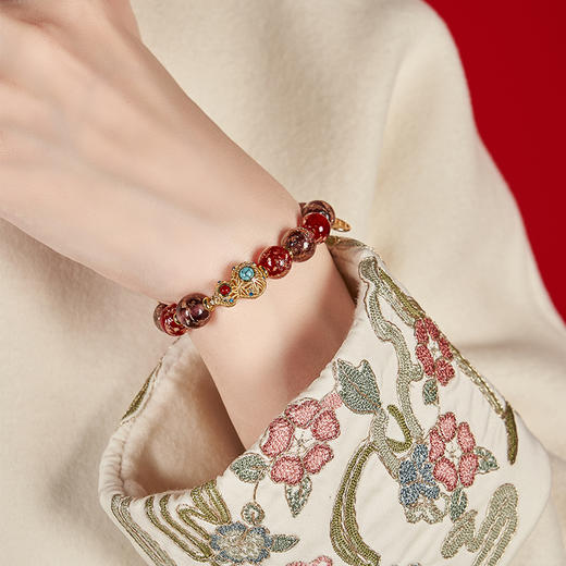 大英博物馆 东方梦境系列 香灰琉璃镂空葫芦烟花 手链 商品图2