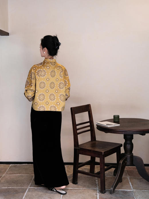 盛唐婧| 新中式团圆宋锦对襟外套 商品图6