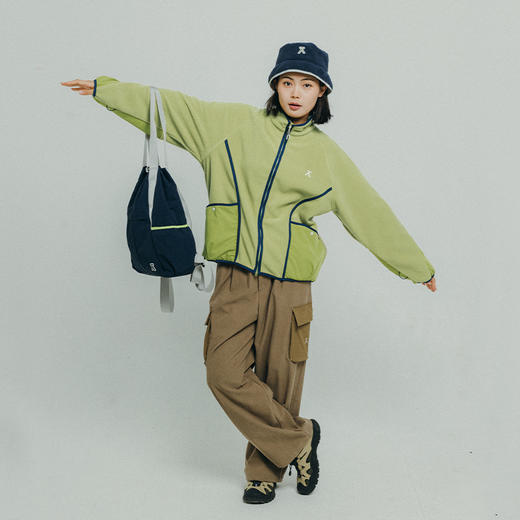 【品牌特惠】ACMEITEM爱棵米 户外情侣立领摇粒绒外套宽松拉链开衫上衣男女GAF3210379G 商品图2