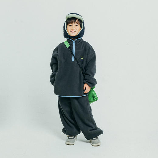 【品牌直发-超值秒杀】ACMEITEM爱棵米 户外亲子摇粒绒束脚裤柔软收脚口运动长裤子男女GAF3020418G/GAF3020475G 商品图3