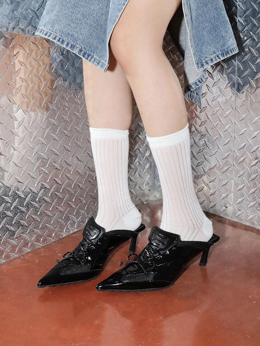 27QUAI GROSMOTT 24AW 职场恶女「HUPPERT于佩儿」 拳击猫跟半拖 商品图3