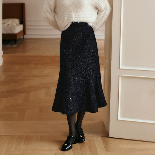 OLrain欧芮儿法式黑色半身裙女冬季2024年新款气质通勤亮片鱼尾裙 商品图4