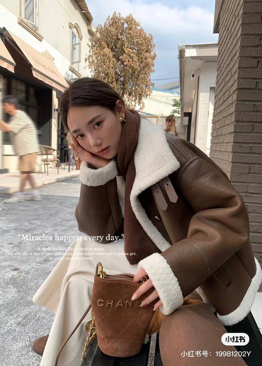 B102166小可爱水桶 包轻便又有容量 又精美又实用单肩斜跨包 商品图5