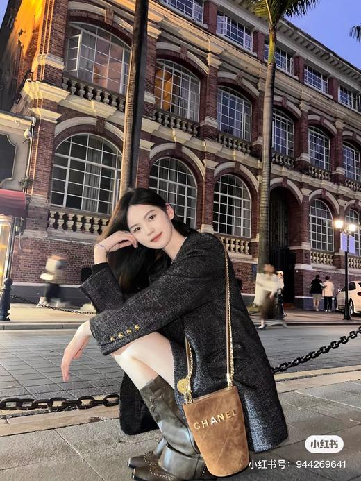 B102166小可爱水桶 包轻便又有容量 又精美又实用单肩斜跨包 商品图4