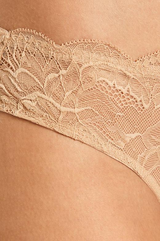 【超惠秒】Emporio Armani 女士舒适半镂空三角内裤 91715 商品图3