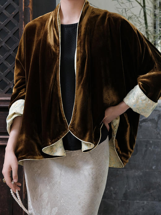 盛唐牡丹| 金棕色丝绒开衫外套 商品图2