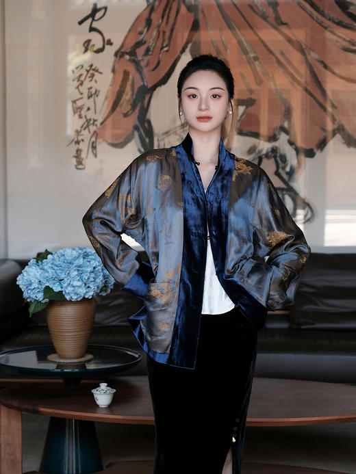 盛唐牡丹| 藏蓝色丝绒双面穿外套 商品图2