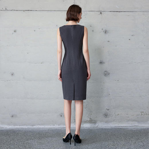 IWY/厚款气质修身无袖连衣裙女秋冬知性灰色毛呢中长款包臀裙Q1225 商品图3