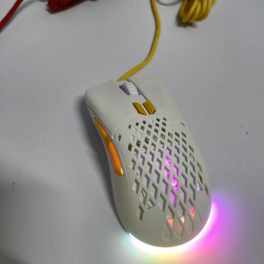 网吧爆款磁动力M86游戏鼠标 商品图1