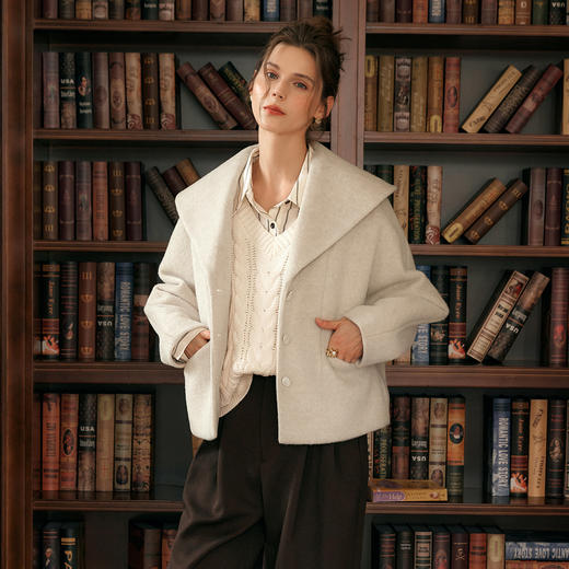 OLrain欧芮儿燕麦色毛呢外套女冬季2024年新款设计感百搭休闲上衣 商品图4