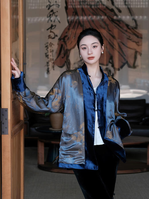 盛唐牡丹| 藏蓝色丝绒双面穿外套 商品图3