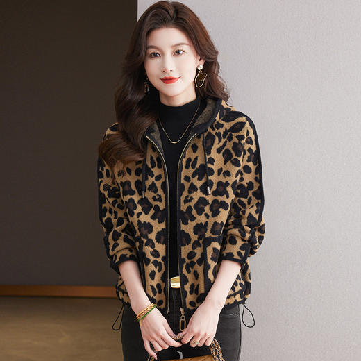 CC-10-5936新款短款外套女时尚洋气宽松休闲连帽上衣大码都市开衫 商品图2