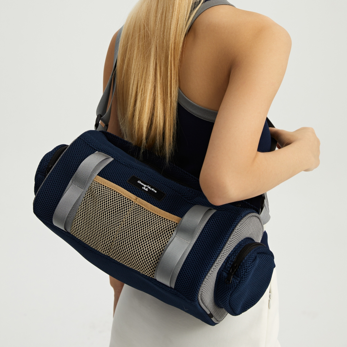 oneup网眼运动斜挎包