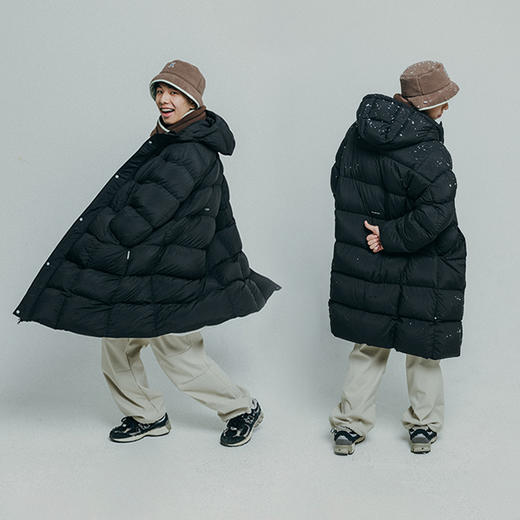 【品牌特惠】ACMEITEM爱棵米 户外长款连帽羽绒衣保暖防泼水吐司羽绒服男女GAF3110880G 商品图3