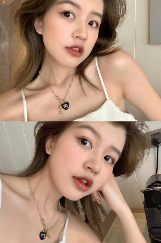 香奈儿黑色亚克力爱心两用项链刘雯同款（XTY） 商品图3