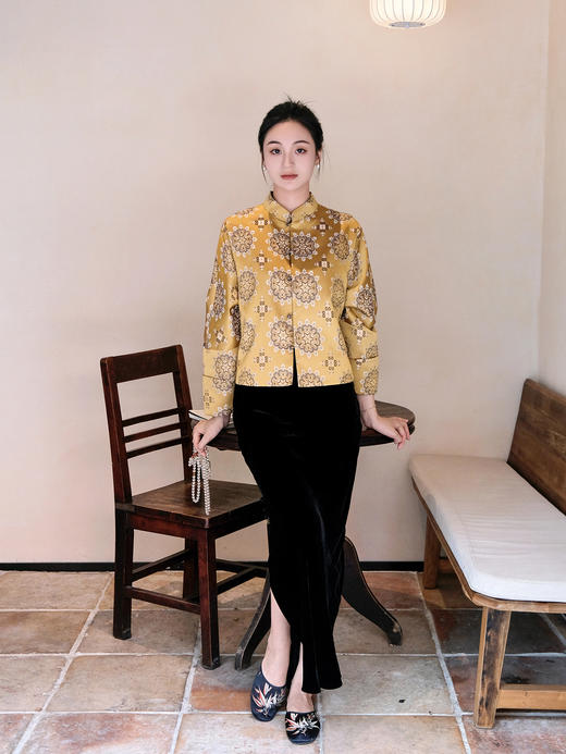 盛唐婧| 新中式团圆宋锦对襟外套 商品图2