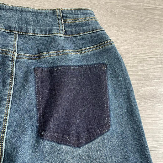 【孤品 捡漏】巨好穿的 EP 高弹 秋冬款 微绒水洗蓝牛仔裤  蓝色两粒扣 拉绒牛仔裤 磨毛牛仔裤 商品图2