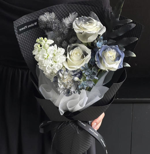 【魅影绮梦】精美小花束款 商品图0