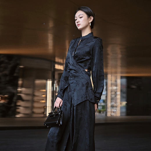 【顺丰包邮】99343 洛诗琳新中式交叉绑带锦绣提花上衣裤子两件套915 商品图0