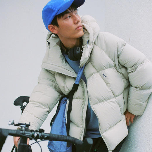 【品牌特惠】ACMEITEM爱棵米 -连帽羽绒服GAF3110911G 商品图2