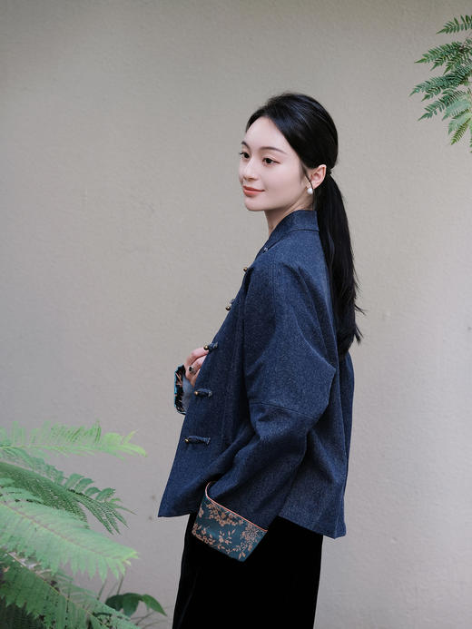 盛唐牡丹| 牛仔配喜鹊纹花锦缎袖口对襟外套 商品图9