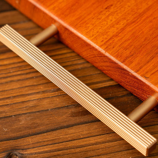 南美进口花梨木·整木砧板 | 不易发霉，抗菌率高达99.9%，赠送砧板托1只或实木筷10双 商品图3